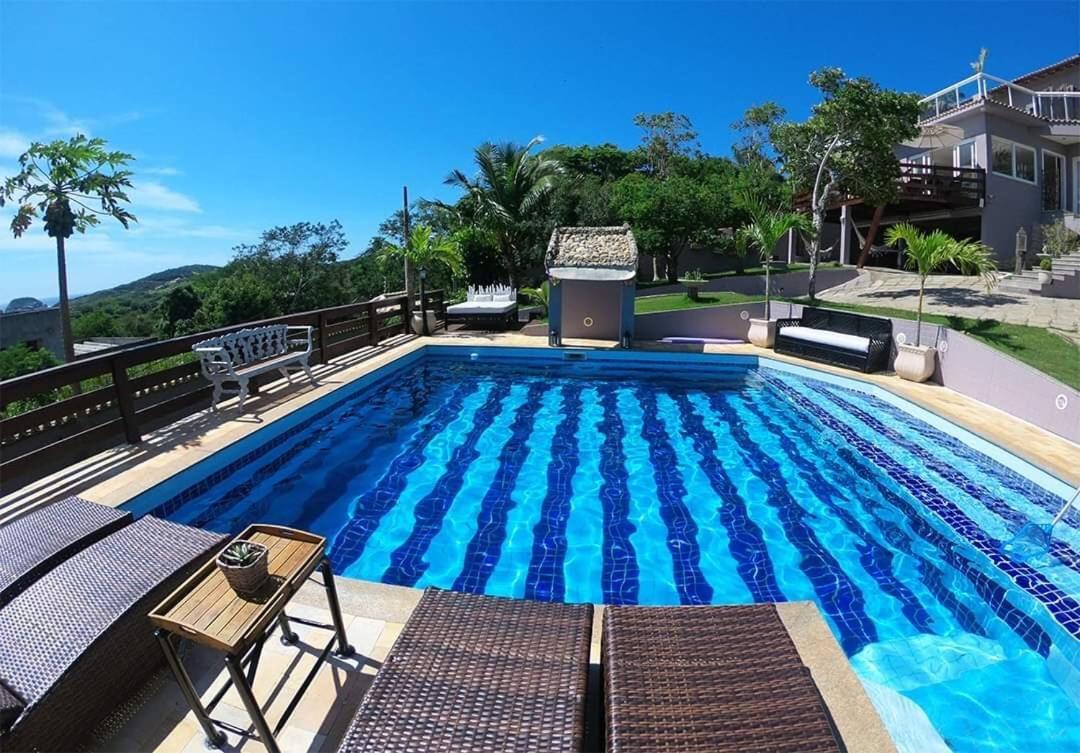 Chez Monsieur Bed & Breakfast Armacao dos Buzios ภายนอก รูปภาพ