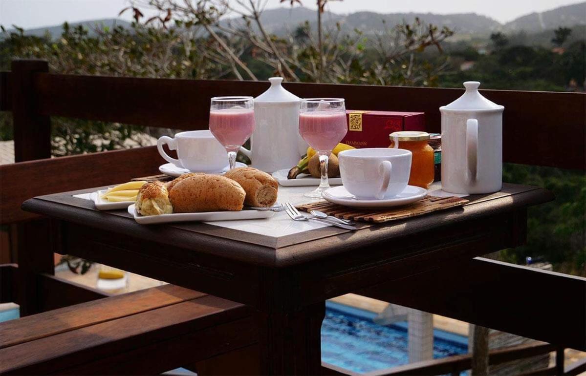 Chez Monsieur Bed & Breakfast Armacao dos Buzios ภายนอก รูปภาพ